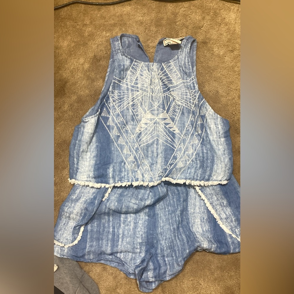 Flying Tomato outfit- Top and short set